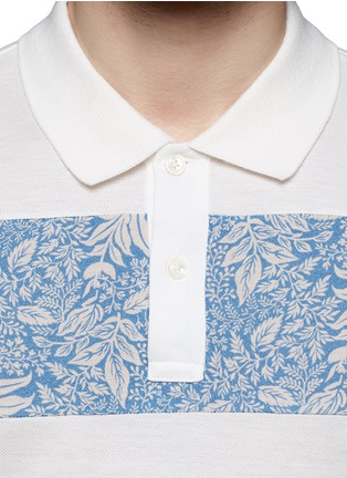 Detail View - Click To Enlarge - MONCLER - 'Maglia' floral stripe polo shirt