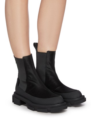 Gao' chunky sole leather chelsea boots 