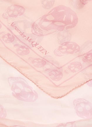 Detail View - Click To Enlarge - ALEXANDER MCQUEEN - All over skull silk chiffon scarf