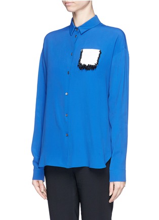 Front View - Click To Enlarge - NO.21 - Rose pailette embellished colourblock shirt