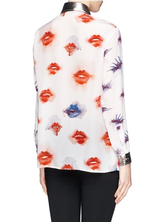 Back View - Click To Enlarge - MSGM - Metallic collar lipstick and eyelash print silk shirt