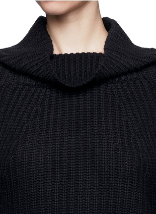 Detail View - Click To Enlarge - TOGA ARCHIVES - Rib knit oversize sweater