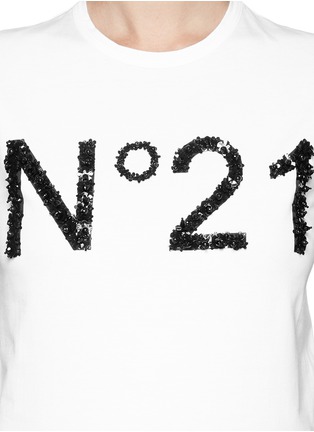 Detail View - Click To Enlarge - NO.21 - Sequin bead logo T-shirt