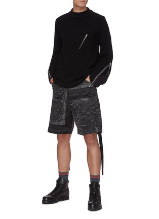 Figure View - Click To Enlarge - SACAI - x Dr Woo belted nylon shorts