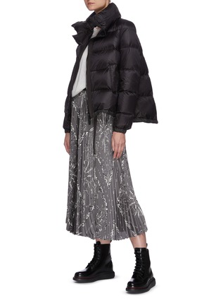 Figure View - Click To Enlarge - SACAI - Asymmetric zip front high neck puffer jacket