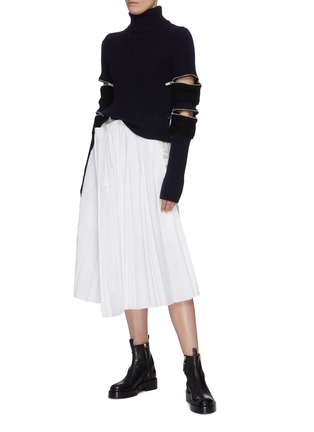 Figure View - Click To Enlarge - SACAI - Zip sleeve turtleneck rib knit top