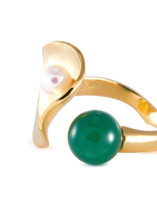 Detail View - Click To Enlarge - OLIVIA YAO - 'Ikelos' freshwater pearl green agate gold plated sterling silver ring
