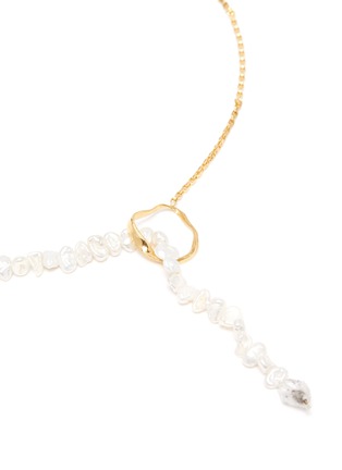 Detail View - Click To Enlarge - OLIVIA YAO - Keshi pearls rutilated quartz gold plated ripple lariat necklace