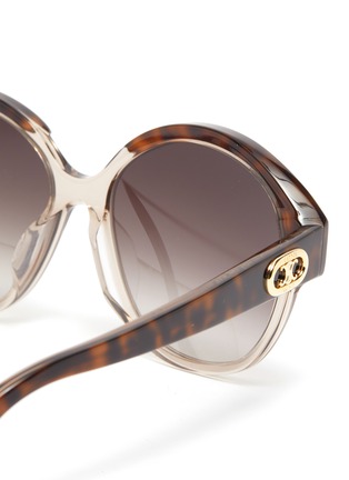 Detail View - Click To Enlarge - CELINE - Fashion Show Triomphe tortoiseshell effect acetate frame gradient sunglasses