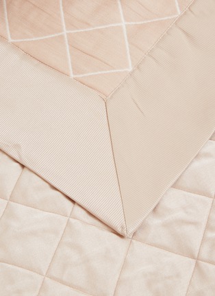 Detail View - Click To Enlarge - FRETTE - Luxury Lozenge bedcover – Pink