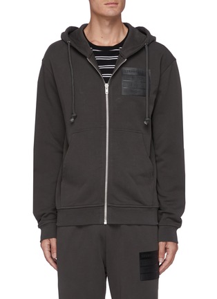Main View - Click To Enlarge - MAISON MARGIELA - Stereotype logo patch zip front hoodie
