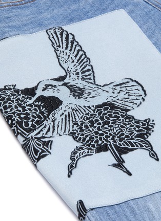  - HELLESSY - Hummingbird Graphic Print Patch Crop Denim Jeans