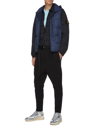 Figure View - Click To Enlarge - STONE ISLAND - Crinkled logo patch jacket