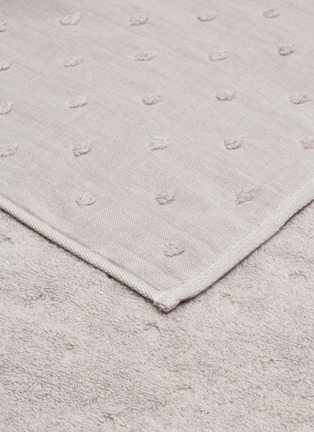 Detail View - Click To Enlarge - UCHINO - Zero Twist Gauze Dot bath towel – White