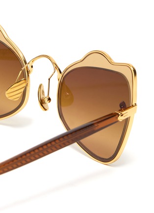 Detail View - Click To Enlarge - MØY ATELIER - Odyssey' 18K gold plated stainless steel frame angular sunglasses