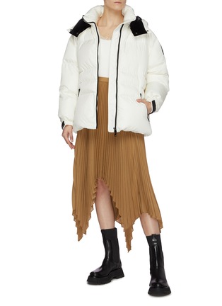 Figure View - Click To Enlarge - MONCLER - 'Tiac' down belted puffer jacket