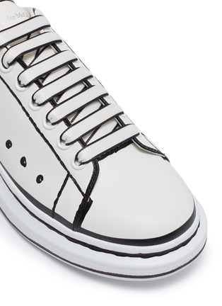Detail View - Click To Enlarge - ALEXANDER MCQUEEN - Sketched wedge sneakers