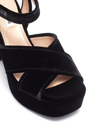 Detail View - Click To Enlarge - MIU MIU - Block heel strappy velvet sandals