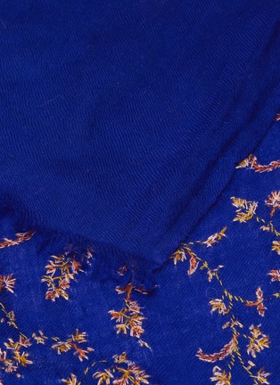 Detail View - Click To Enlarge - AKEE INTERNATIONAL - Jall pattern pashmina stole