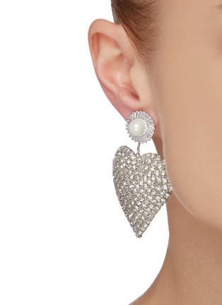 Detail View - Click To Enlarge - VENNA - Mismatch stud heart drop earrings