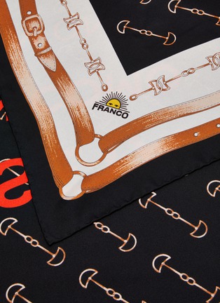 Detail View - Click To Enlarge - FRANCO FERRARI - 'Twill Seta' belt and chain motif silk scarf