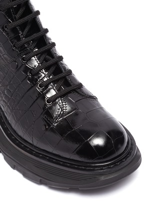 Detail View - Click To Enlarge - ALEXANDER MCQUEEN - Croc-embossed leather combat boots