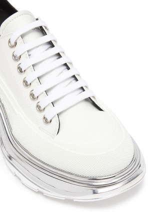 Detail View - Click To Enlarge - ALEXANDER MCQUEEN - 'Tread Slick' metallic chunky sole sneakers