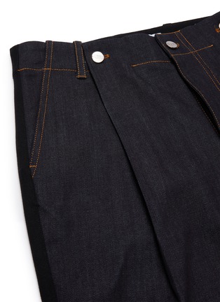  - FFIXXED STUDIOS - Panelled contrast overstitch straight jeans