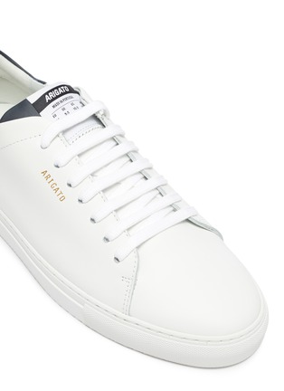 Detail View - Click To Enlarge - AXEL ARIGATO - 'Clean 90' contrast tab leather sneakers