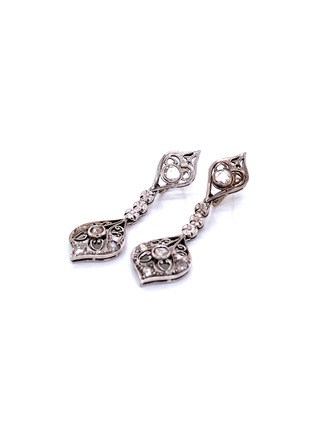 Detail View - Click To Enlarge - LANE CRAWFORD VINTAGE JEWELLERY - Vintage diamond 18K white gold drop earrings