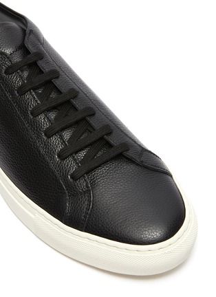 Detail View - Click To Enlarge - COMMON PROJECTS - 'Achilles Pebble' lace up grain leather sneakers