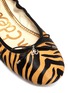 Detail View - Click To Enlarge - SAM EDELMAN - 'Felicia' tiger print brahma hair ballet flats