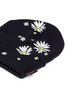 Detail View - Click To Enlarge - PIERS ATKINSON - Swarovski crystal embellished daisy beanie