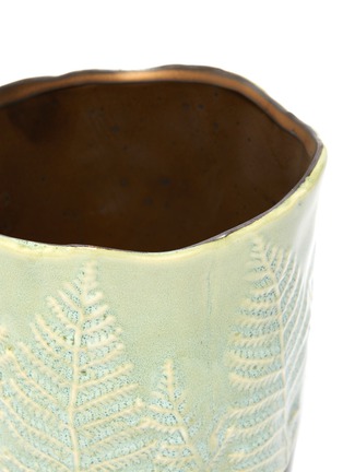 Detail View - Click To Enlarge - PETERSHAM NURSERIES - The Fern Medium Vase – Green