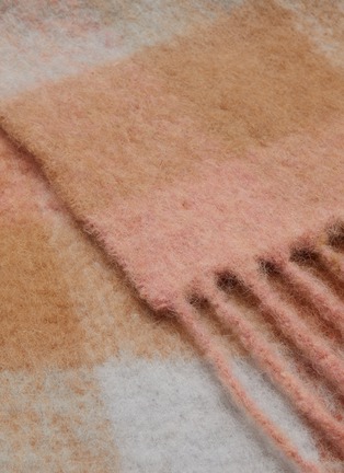 Detail View - Click To Enlarge - HOLZWEILER - 'Ibisco' check scarf