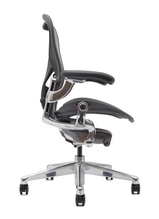 Detail View - Click To Enlarge - HERMAN MILLER - Aeron Chair — Size B