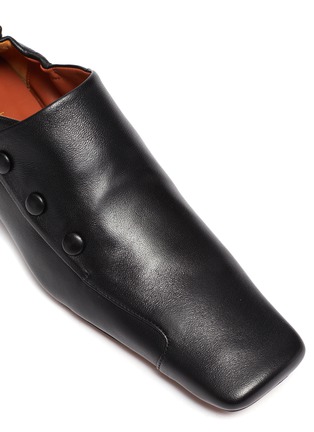 Detail View - Click To Enlarge - MANU ATELIER - Duck' buttoned square toe loafers