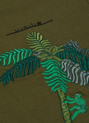  - TOGA VIRILIS - Embroidered palm tree cotton T-shirt
