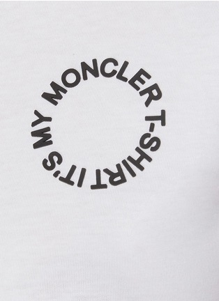  - MONCLER - Circled chest logo T-shirt