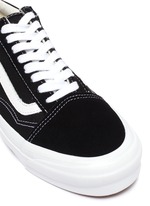 laces vans old skool