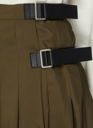 Detail View - Click To Enlarge - JIL SANDER - Leather belt pleated wrap skirt