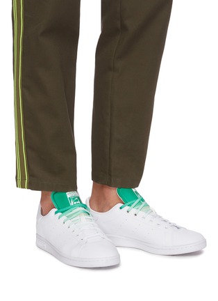 Figure View - Click To Enlarge - ADIDAS - Stan Smith' Gradient Lace Low Top Sneakers