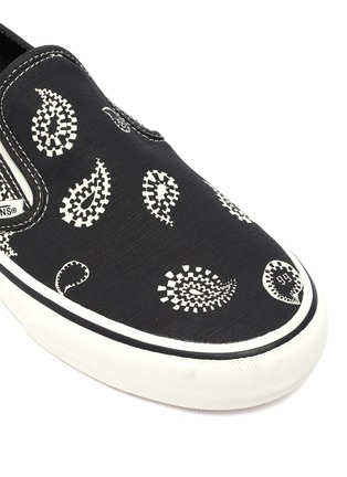 Detail View - Click To Enlarge - VANS - 'Slip-On SF' paisley print loafers