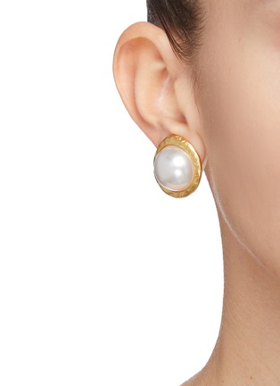 Figure View - Click To Enlarge - KENNETH JAY LANE - Pearl cabochon stud earrings