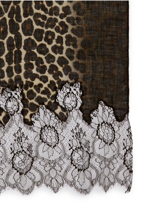 Detail View - Click To Enlarge - VALENTINO GARAVANI - Lace panel jaguar print scarf