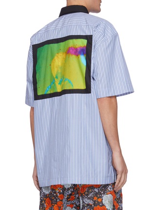 Back View - Click To Enlarge - DRIES VAN NOTEN - Contrast Collar Abstract Print Stripe Short Sleeve Poplin Shirt