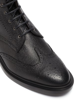 Detail View - Click To Enlarge - THOM BROWNE - Wingtip' Tricolour Heel Tab Leather Boots