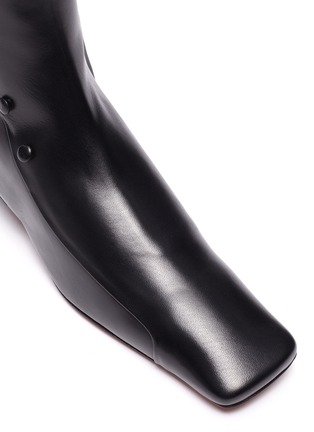 Detail View - Click To Enlarge - MANU ATELIER - 'Duck' block heel button leather ankle boots