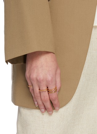 Figure View - Click To Enlarge - JOANNA LAURA CONSTANTINE - Gold plated wave ring set