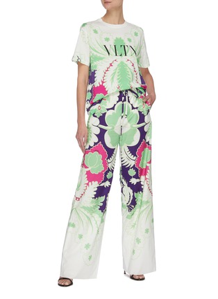Figure View - Click To Enlarge - VALENTINO GARAVANI - Graphic floral print cotton drawstring pants